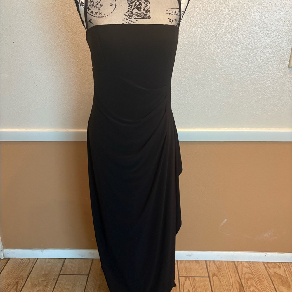 Elegant Black Evening Dress